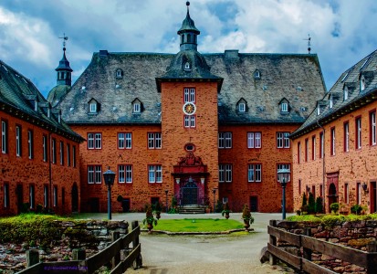 Adolfsburg Castle Jigsaw Puzzle