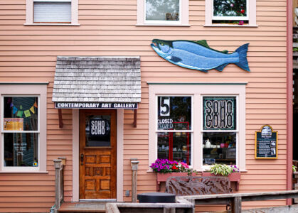 Alaskan Art Gallery Jigsaw Puzzle