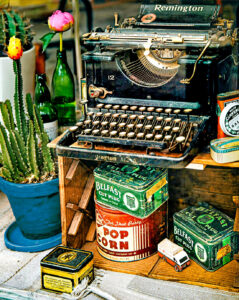 Antique Desk Finds Jigsaw Puzzle