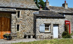 Arncliffe Cottage