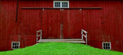 Barn Doors Jigsaw Puzzle