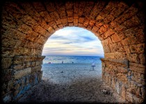 Beach Tunnel