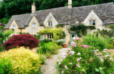 Bibury Cottage Garden