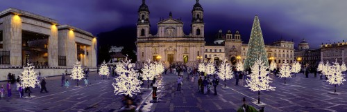 Bolivar Square Christmas Jigsaw Puzzle