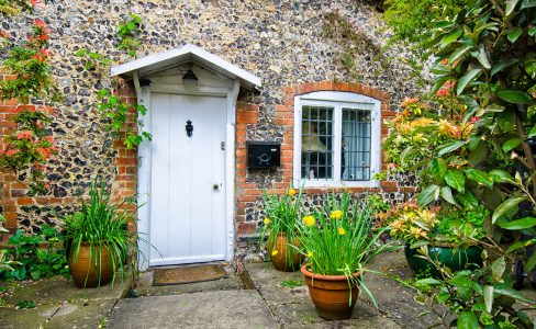 Brick and Stone Cottage Jigsaw Puzzle