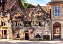 Bridge Tea Rooms