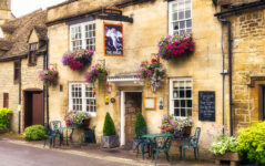 Burford Pub