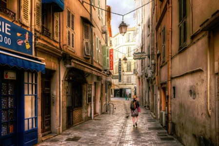 Cannes Street Jigsaw Puzzle