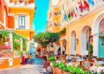 Capri Street Cafe