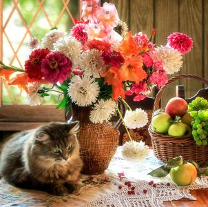 Cat and Bouquet Jigsaw Puzzle