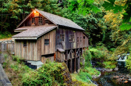 Cedar Creek Mill Jigsaw Puzzle