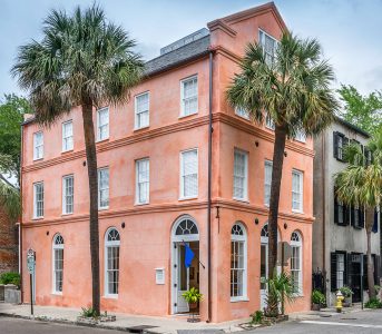 Charleston Corner Jigsaw Puzzle