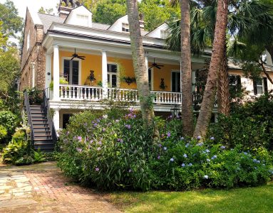 Charleston Porch Jigsaw Puzzle