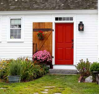 Colonial Era House Jigsaw Puzzle