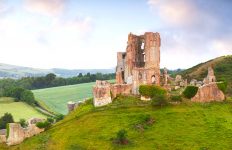 Corfe Castle Ruins