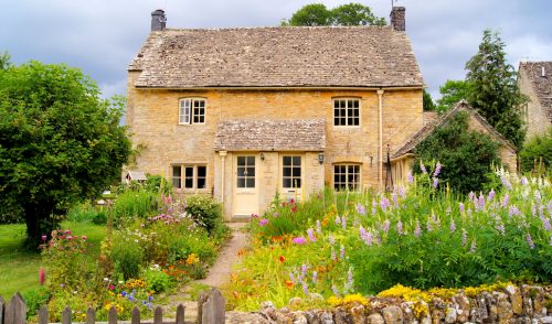 Cotswold House Jigsaw Puzzle