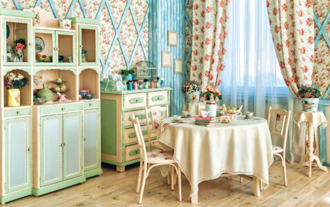 Cottage Dining Jigsaw Puzzle