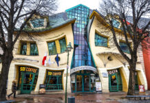 Crooked House