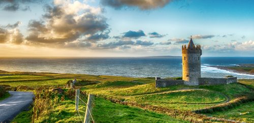 Doonagore Castle Jigsaw Puzzle