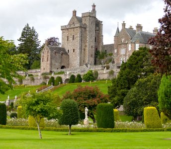 Drummond Castle Jigsaw Puzzle