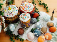 Easter Cakes