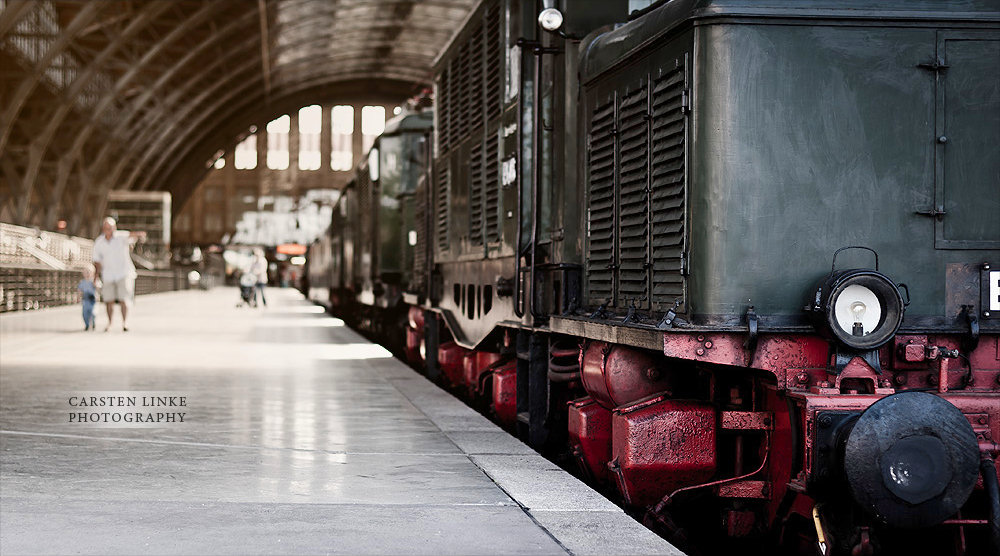 Electric Jigsaw Puzzle