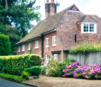 English Brick House Jigsaw Puzzle