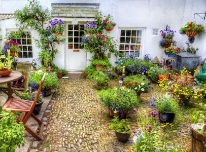 English Garden Patio Jigsaw Puzzle