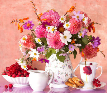 Flowers and Berries Jigsaw Puzzle