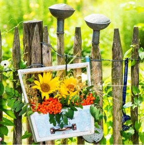 Garden Decorations Jigsaw Puzzle