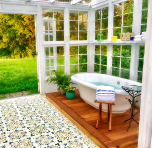 Garden Tub Jigsaw Puzzle