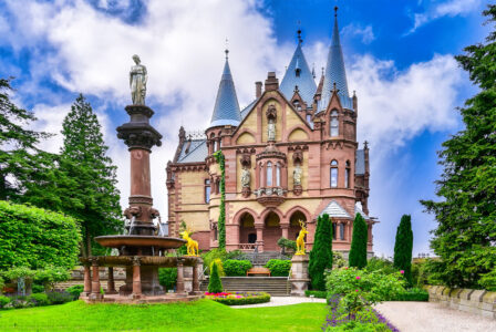 German Castle Garden Jigsaw Puzzle German Castle Garden Jigsaw Puzzle