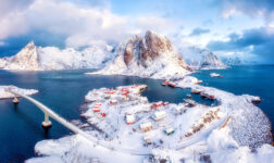 Hamnoy Snow