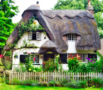 Houghton Cottage Jigsaw Puzzle