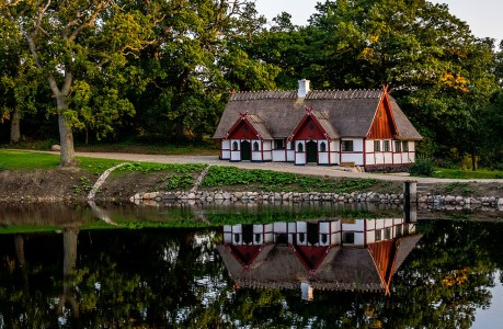 House at Pond Jigsaw Puzzle