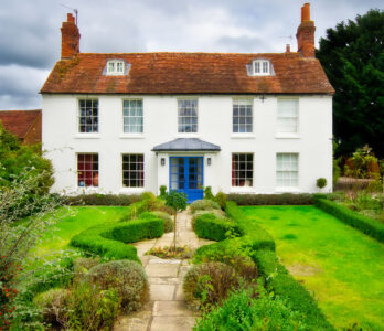 House Walkway Jigsaw Puzzle