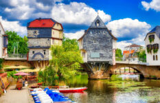 Houses on the Bridge Jigsaw Puzzle