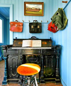 Iceland Schoolhouse Jigsaw Puzzle Iceland Schoolhouse Jigsaw Puzzle