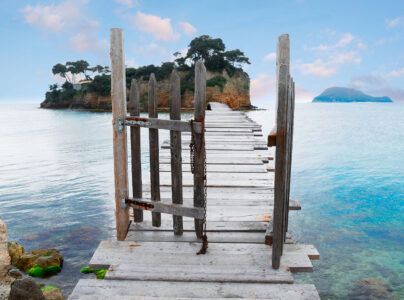 Island Gate Jigsaw Puzzle