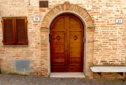 Italian Door Jigsaw Puzzle