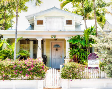 Key West Bungalow Jigsaw Puzzle