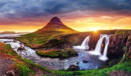 Kirkjufell Mountain