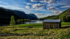 Lake Shed