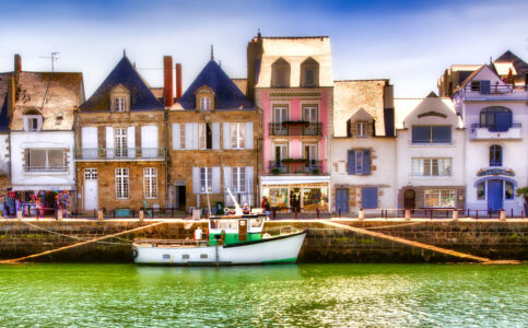 Le Croisic Waterfront Jigsaw Puzzle