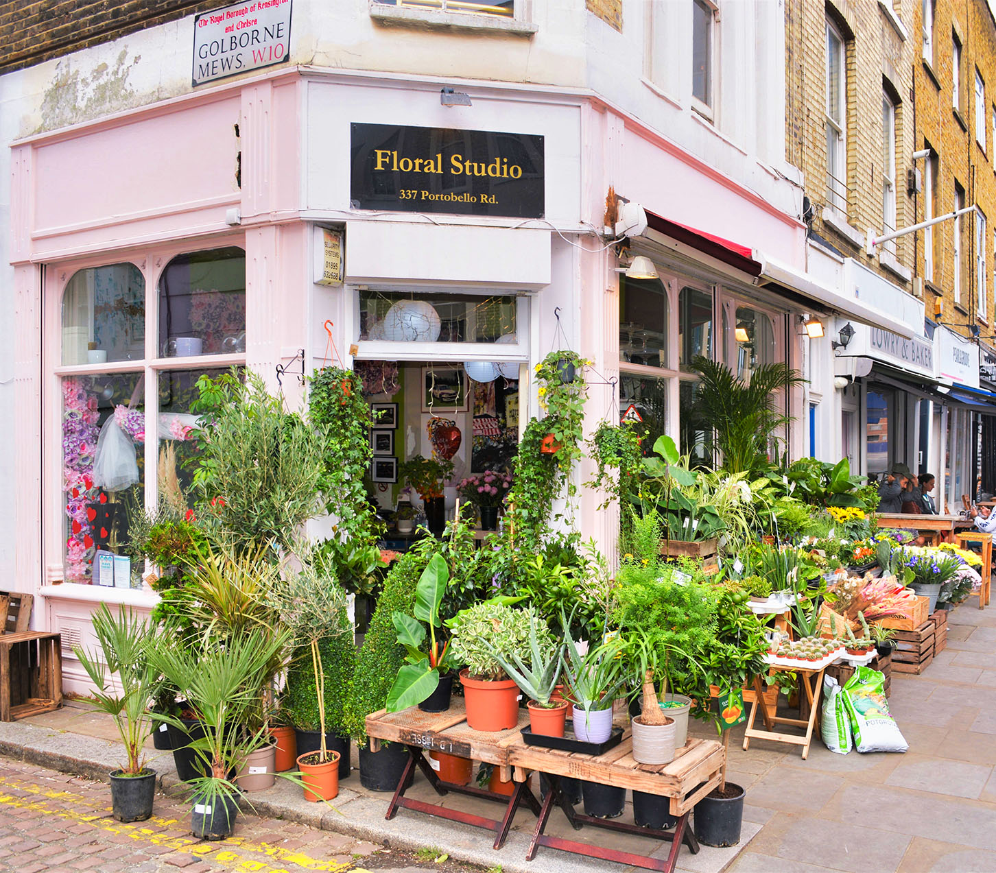 London Flower Shop Jigsaw Puzzle