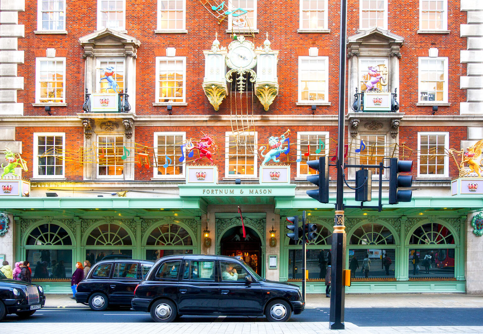 London Store Jigsaw Puzzle