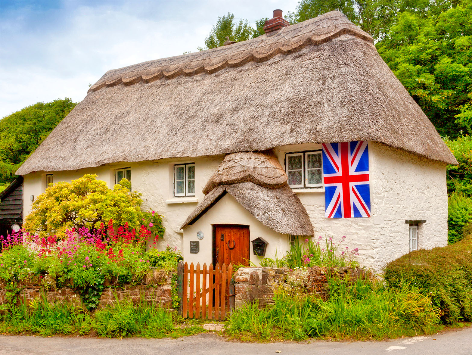 Lymebridge Cottage Jigsaw Puzzle lymebridge-cottage-jigsaw-puzzle