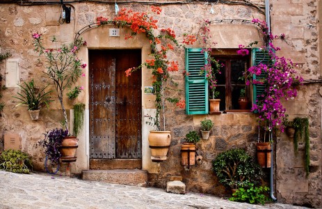 Majorca Facade Jigsaw Puzzle