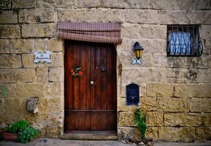 Malta Door Jigsaw Puzzle