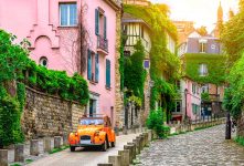 Montmartre Street